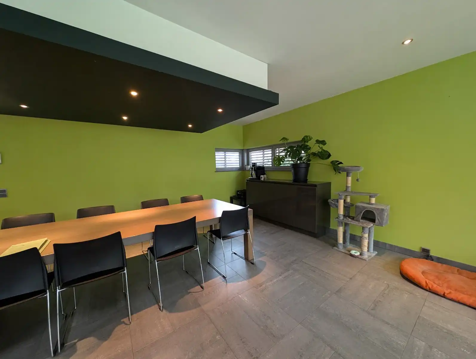 Ruime riante instapklare gezinswoning foto 13