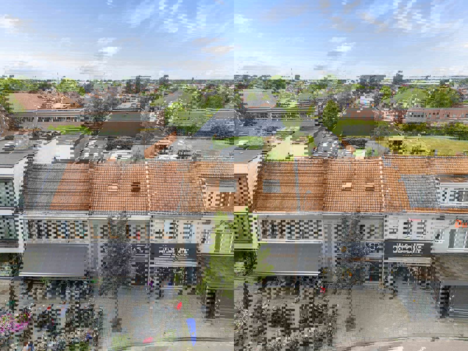 Prachtig commercieel pand met stadstuin in het hart van Aartselaar foto 37