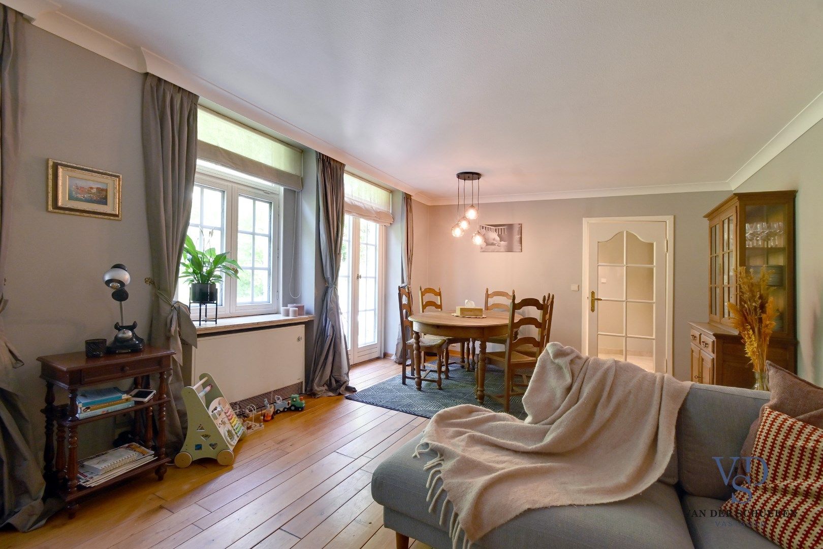 Exceptioneel woning in 't groen. foto 18