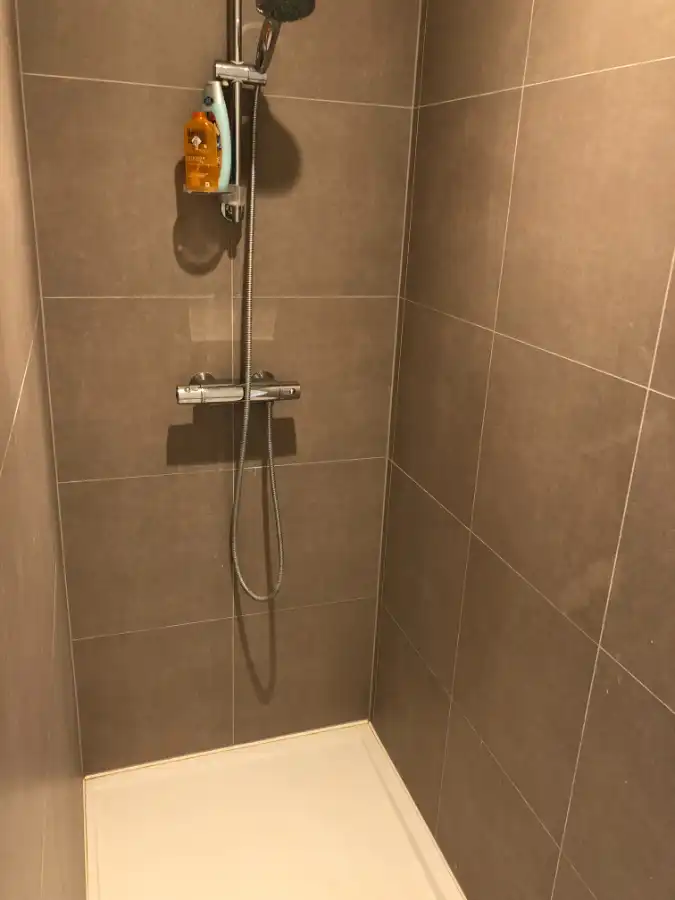 modern 2-slaapkamer appartement + autostandplaats foto 8