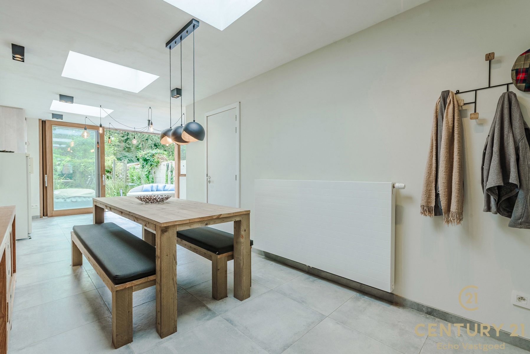 Karaktervolle woning op een idyllische, groene locatie foto 9