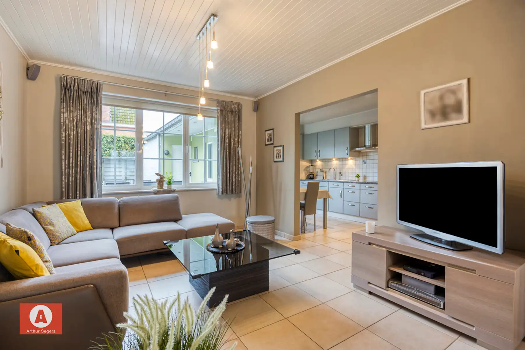 Hedendaagse HOB, gelegen pal bij het centrum van Buggenhout foto 7