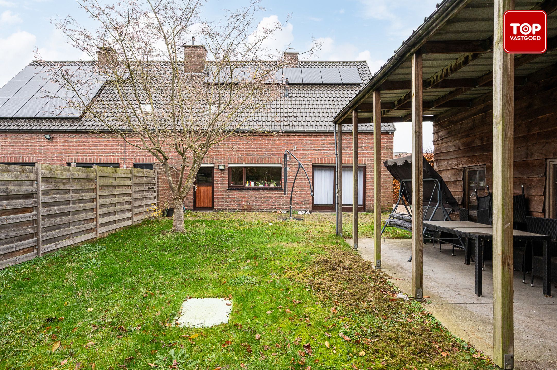 Gezellige gezinswoning met prachtige tuin  foto 4