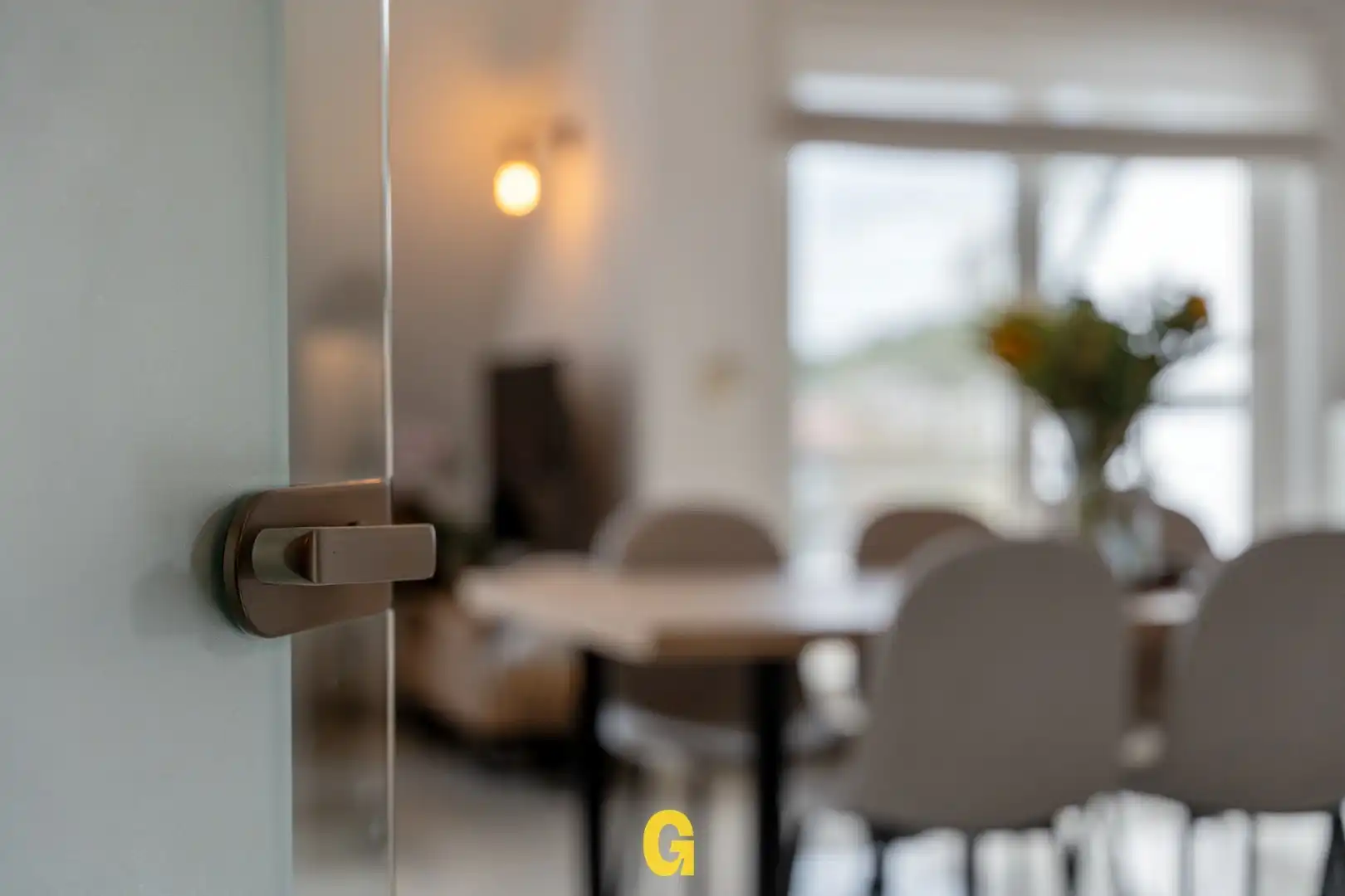 Leuk ingedeeld duplexappartement met 3 slaapkamers, mezzanine en standplaats te Beverst foto 7