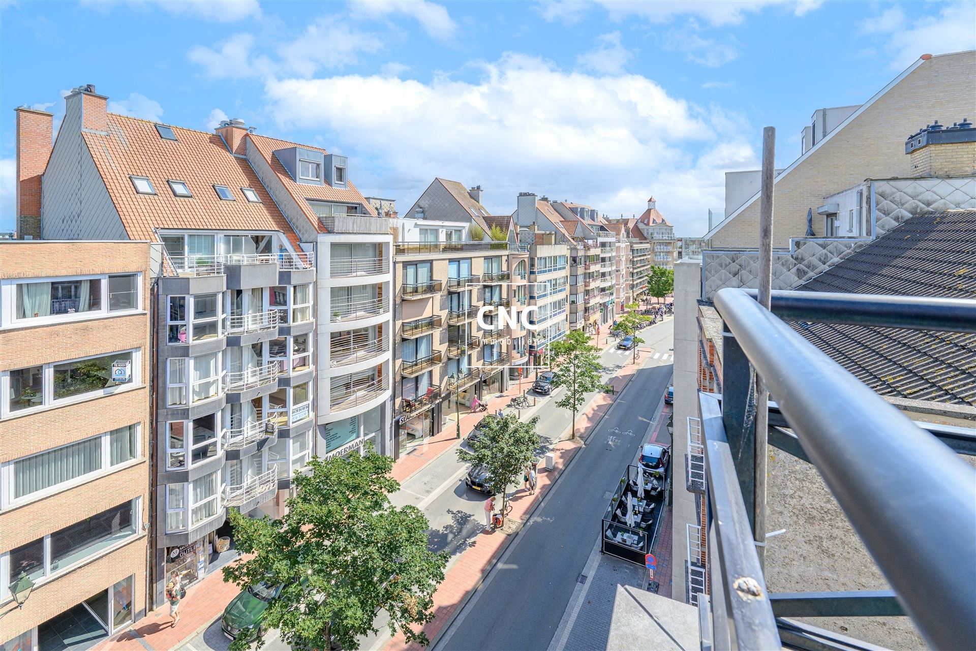 Prachtig instapklaar duplexappartement met 2 grote terrassen foto 16