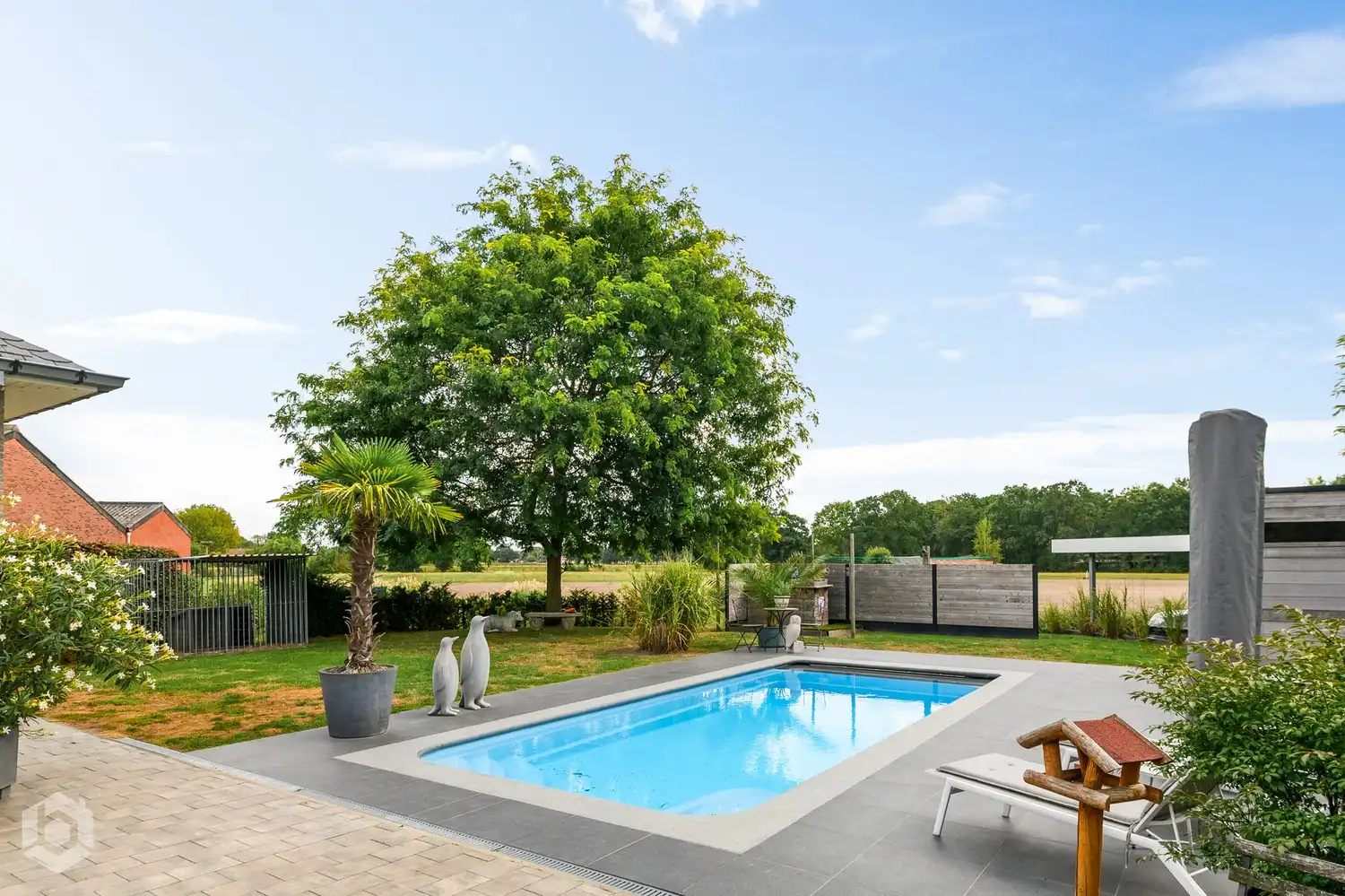 Instapklare villa met 5 slpkrs en zwembad op een perceel van 2.649 m² foto 15