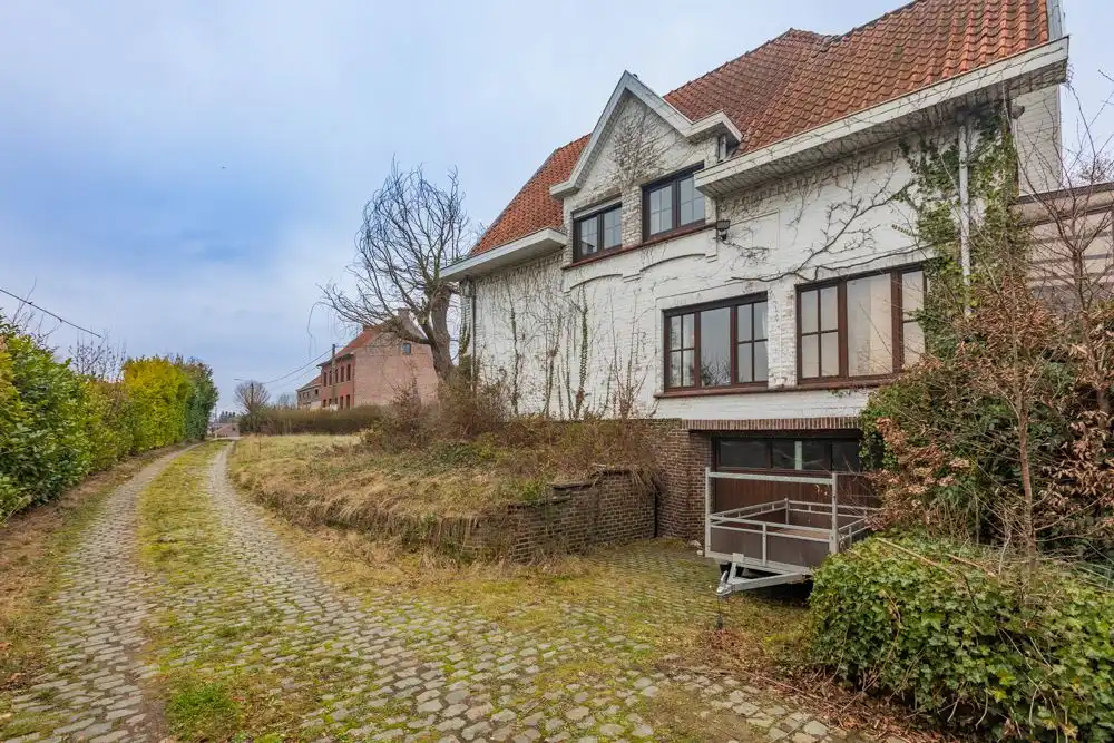 Charmante villa te koop foto 11