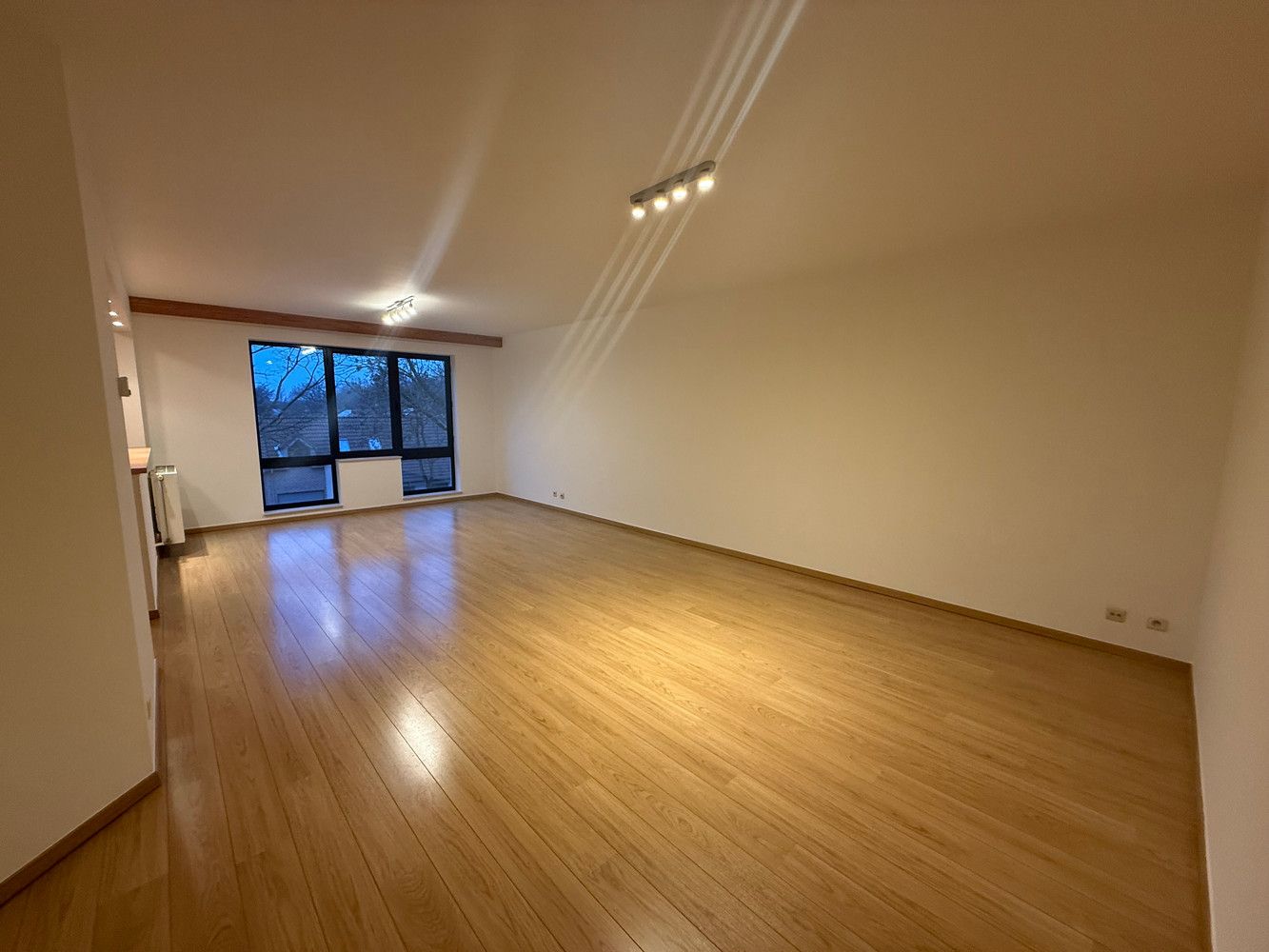 Gezellig appartement op de tweede verdieping foto 2