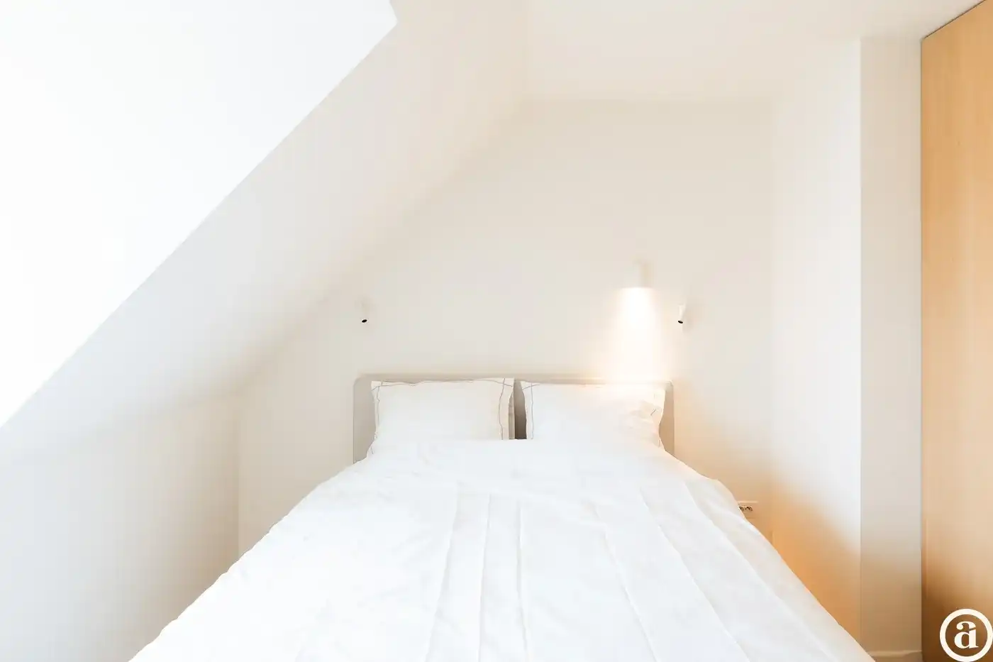 Zonnige penthouse met ruime terrassen en zijdelings zeezicht foto 17