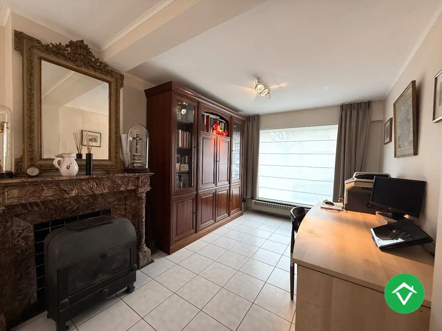 Stevige rijwoning met 4 slaapkamers, tuin en garage te Roeselare foto 3