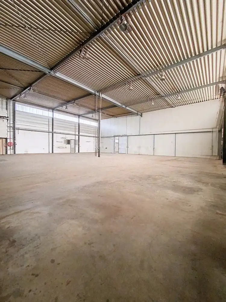 3400m² bedrijfsgebouw op 99a85ca foto 20