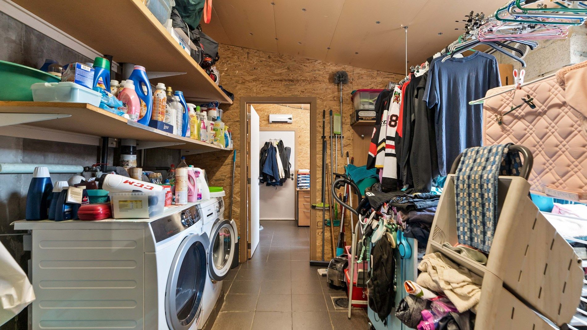 LUBBEEK woning met mooie tuin foto 20