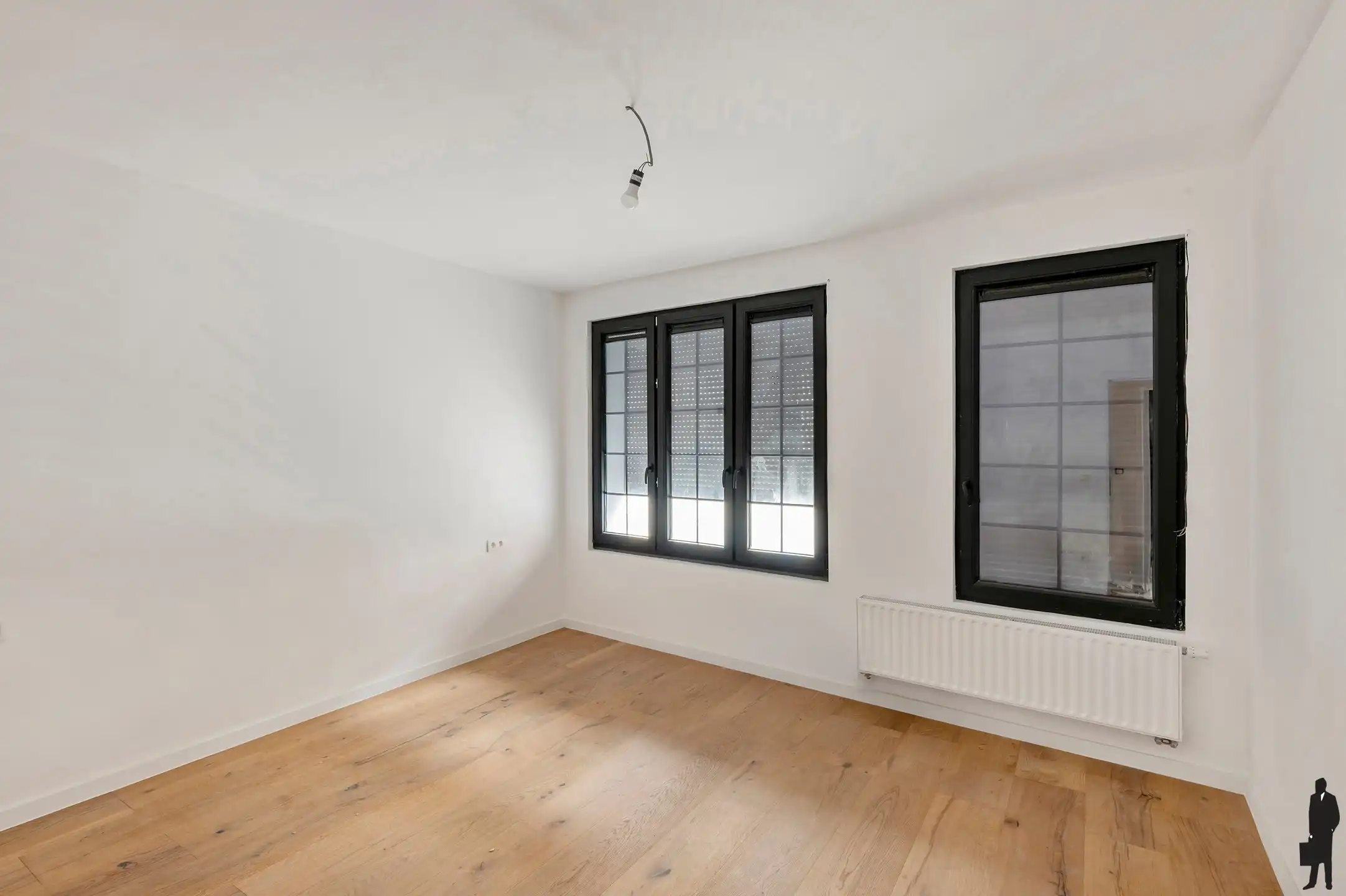 Prachtig gerenoveerd appartement met 2 slaapkamers en ruime tuin van 190 m² nabij het centrum van Mechelen. foto 8