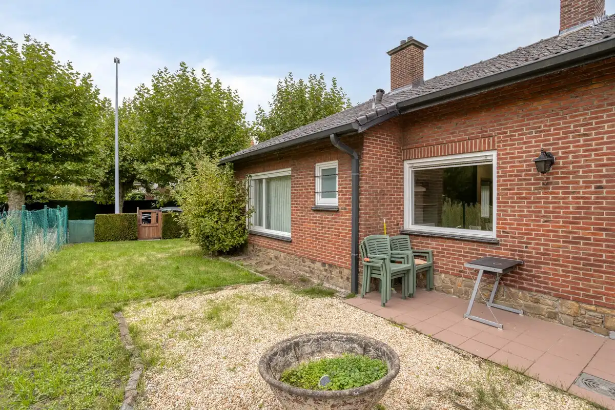 Op te frissen gelijkvloerse woning met 1 slaapkamer en garage! foto 14