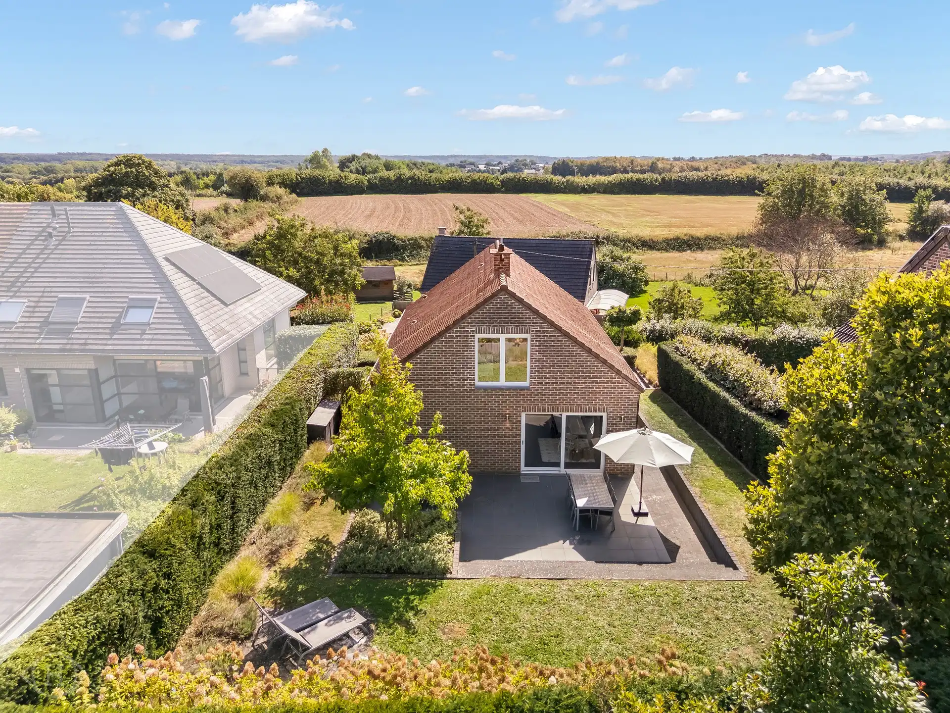 Stijlvol gerenoveerde vrijstaande woning met EPC B foto 3