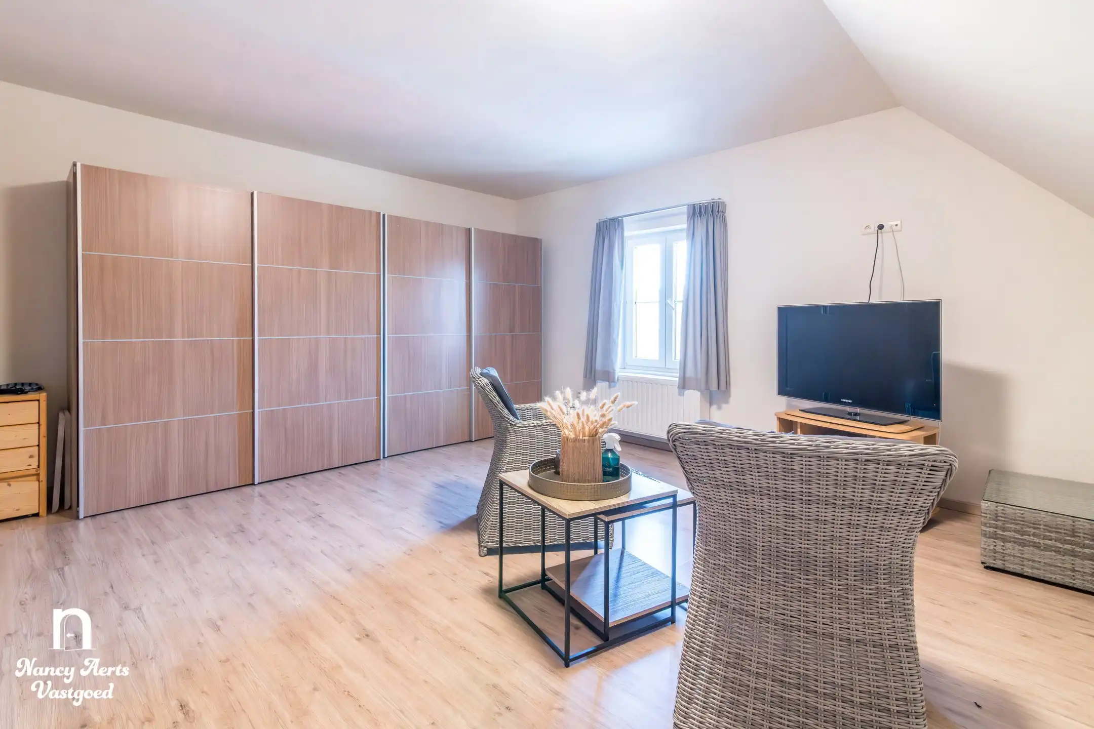 Prachtige gezinswoning met kapperszaak op rustige ligging foto 26