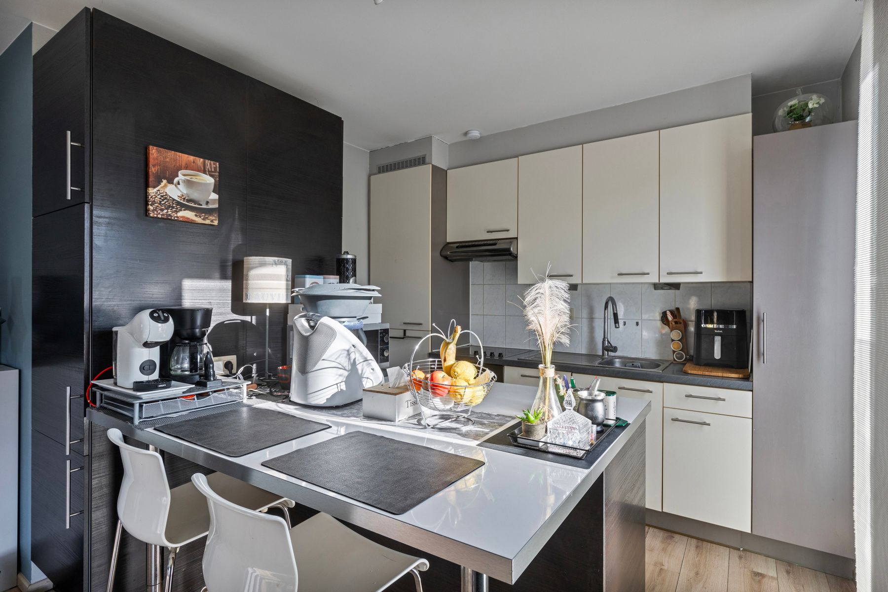 Hoekappartement met 2 slpk & 2 badk in het groen te Ukkel foto 6