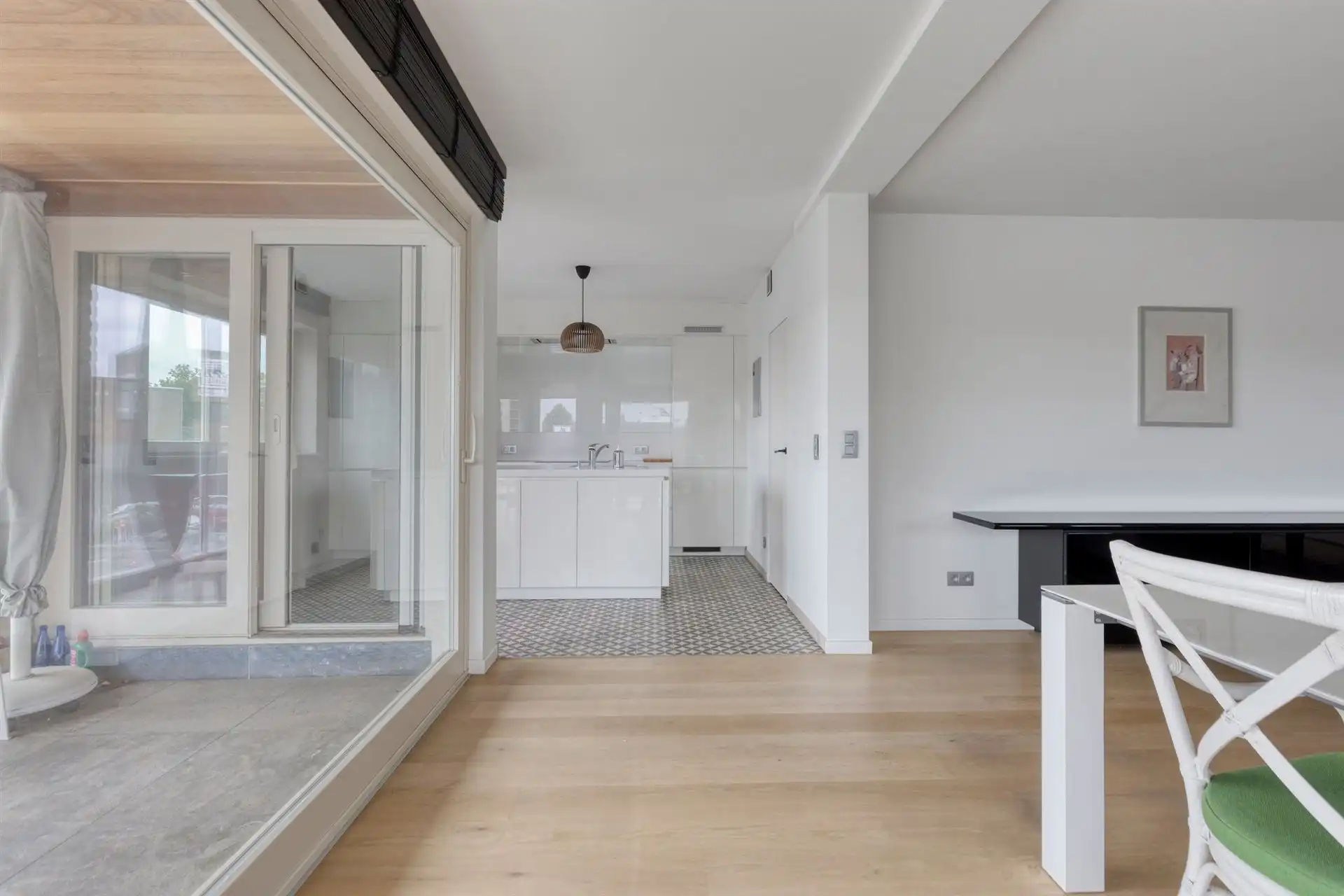 Appartement met 3 slaapkamers en 2 garages. foto 7