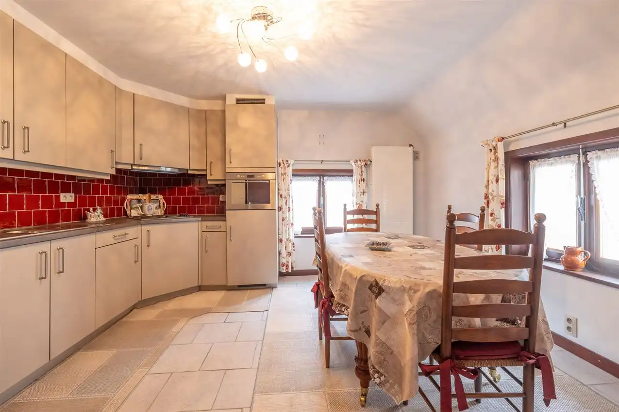 Uniek gebouw met historische waarde en karakter foto 40