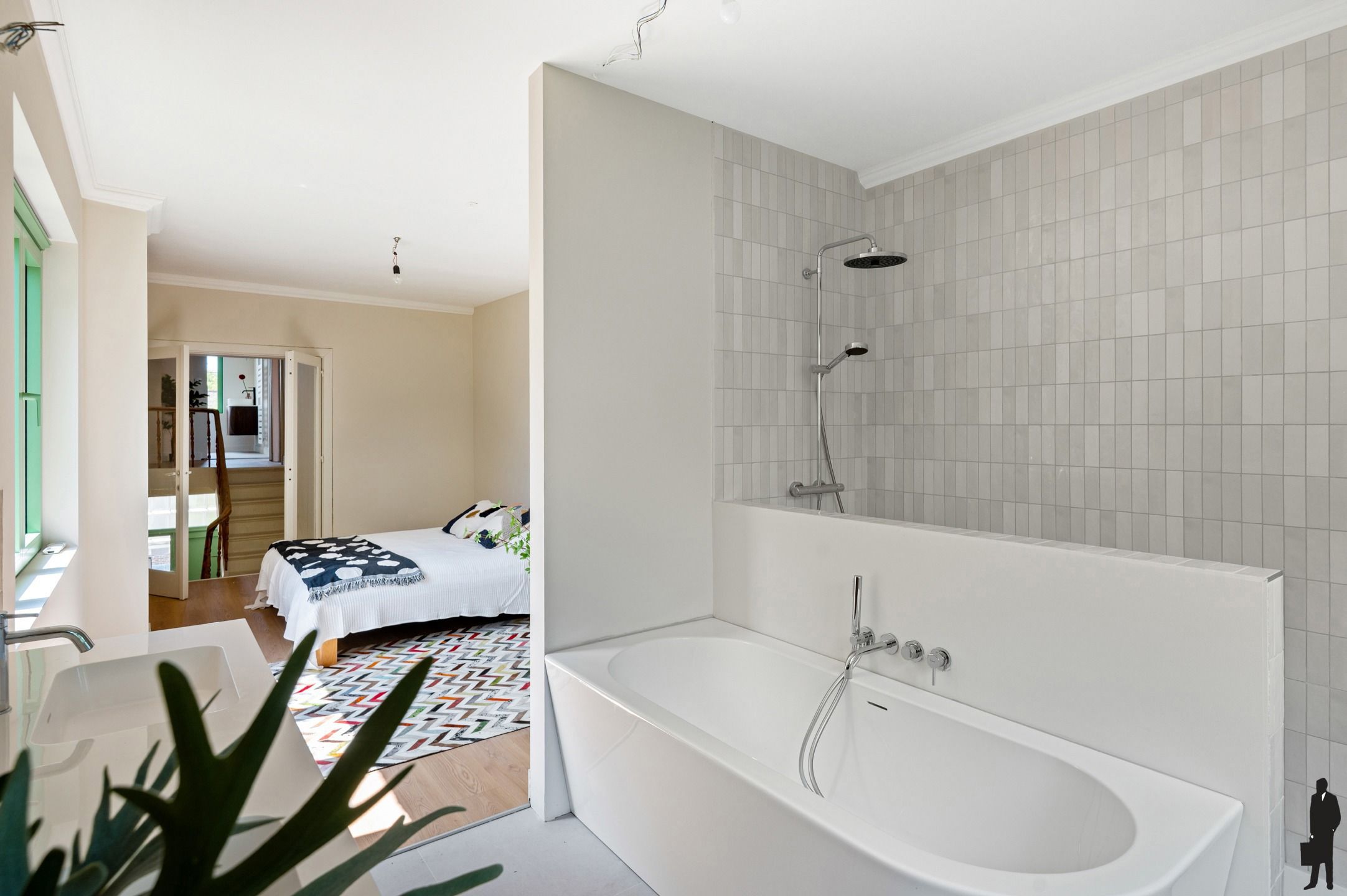 Volledig gerenoveerde herenwoning op een perceel van 770 m²  foto 15