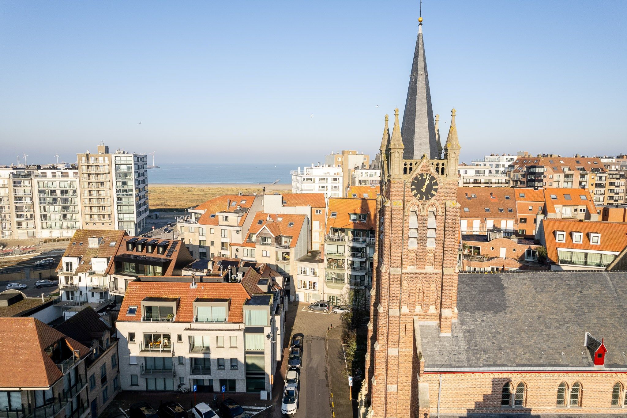 Woning met garage op 150 meter van het strand van Heist foto 26