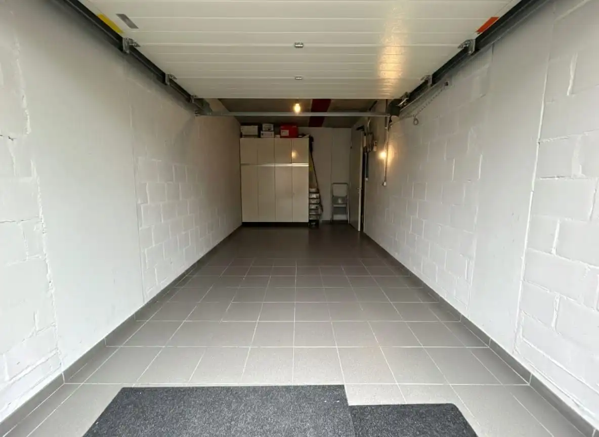 PERFECT ONDERHOUDEN GELIJKVLOERS APPARTEMENT (BJ 2009) MET GARAGE!!! foto 12