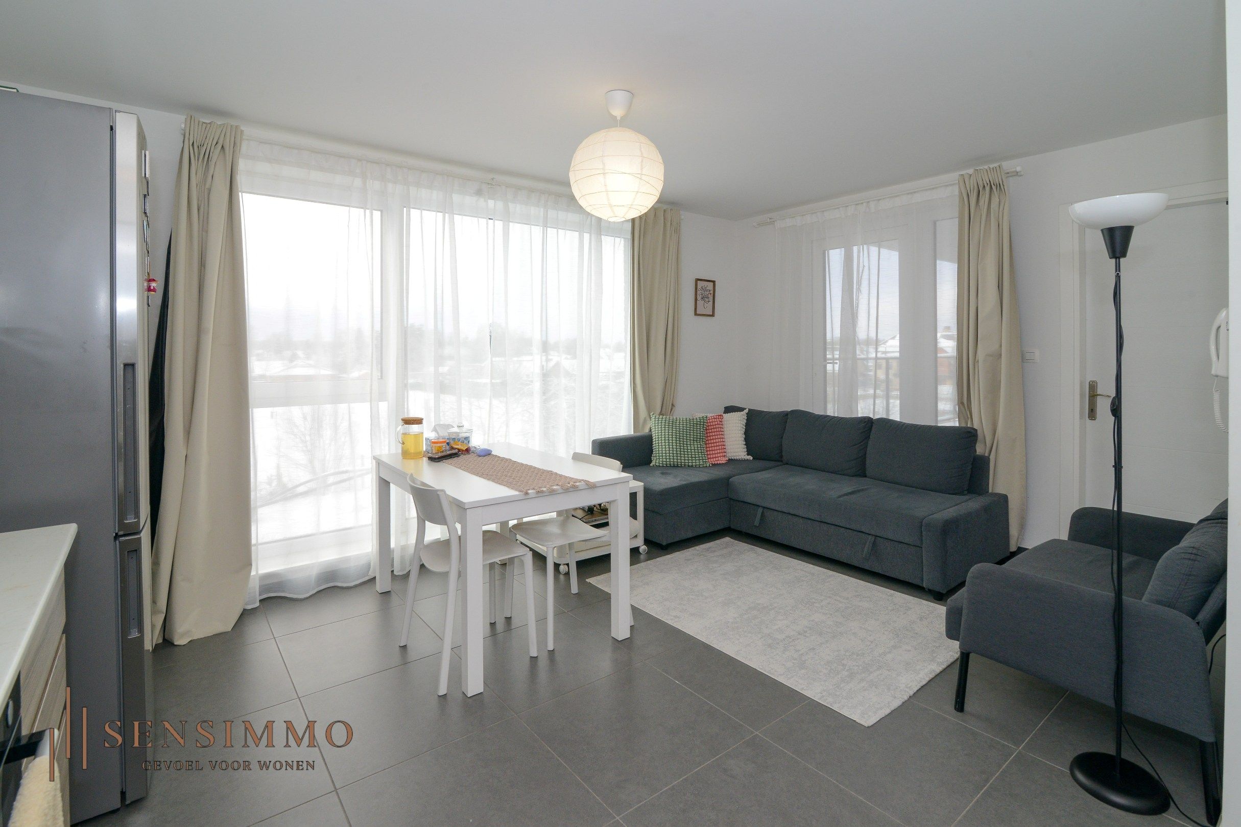 Tweeslaapkamer appartement met terras, parking en kelderberging foto 3