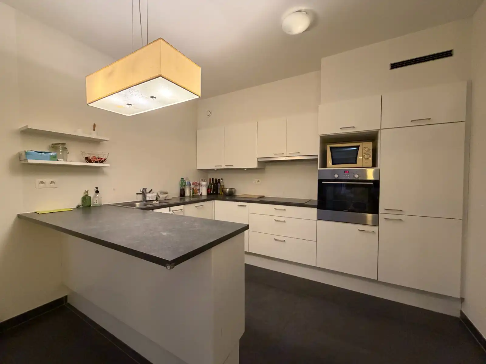 Recente woning in centrum Deinze foto 8