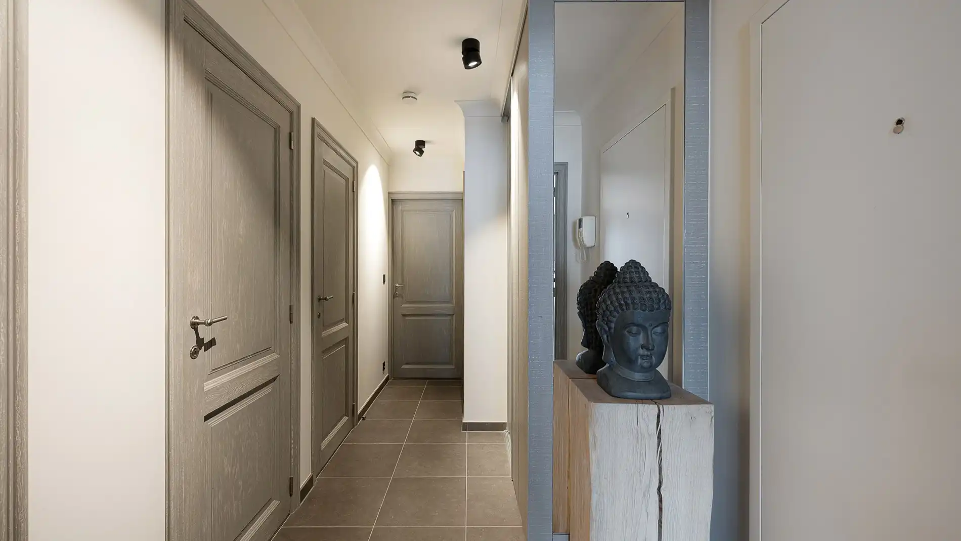 Appartement met 2 slpks. te koop in centrum Knokke foto 10