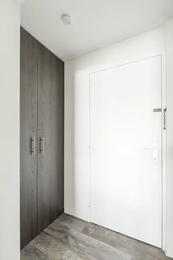 Mooi gerenoveerd appartement pal in het centrum van Neerpelt! foto 2