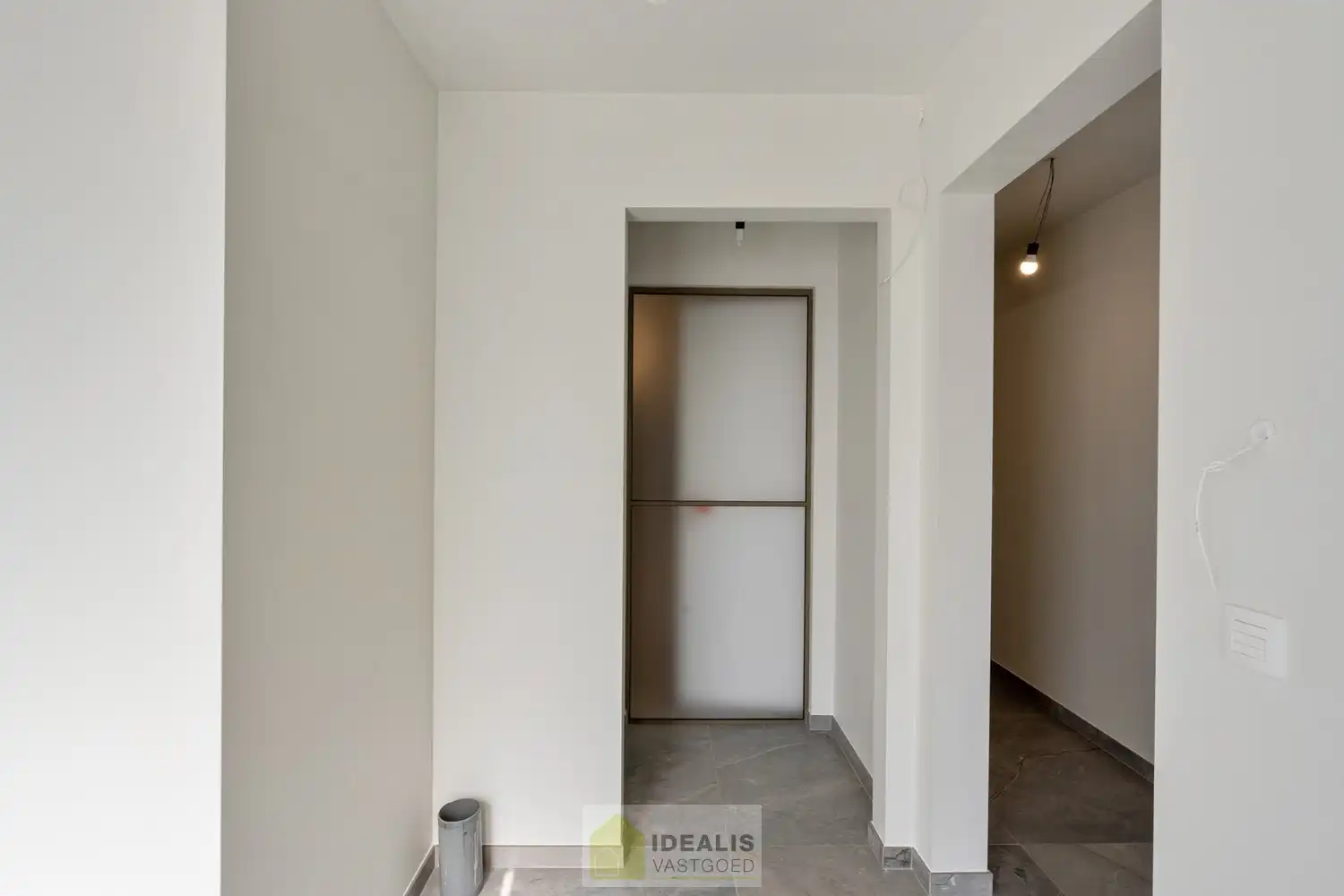 Schitterend volledig vernieuwde woning met 3 ruime slaapkamers foto 21