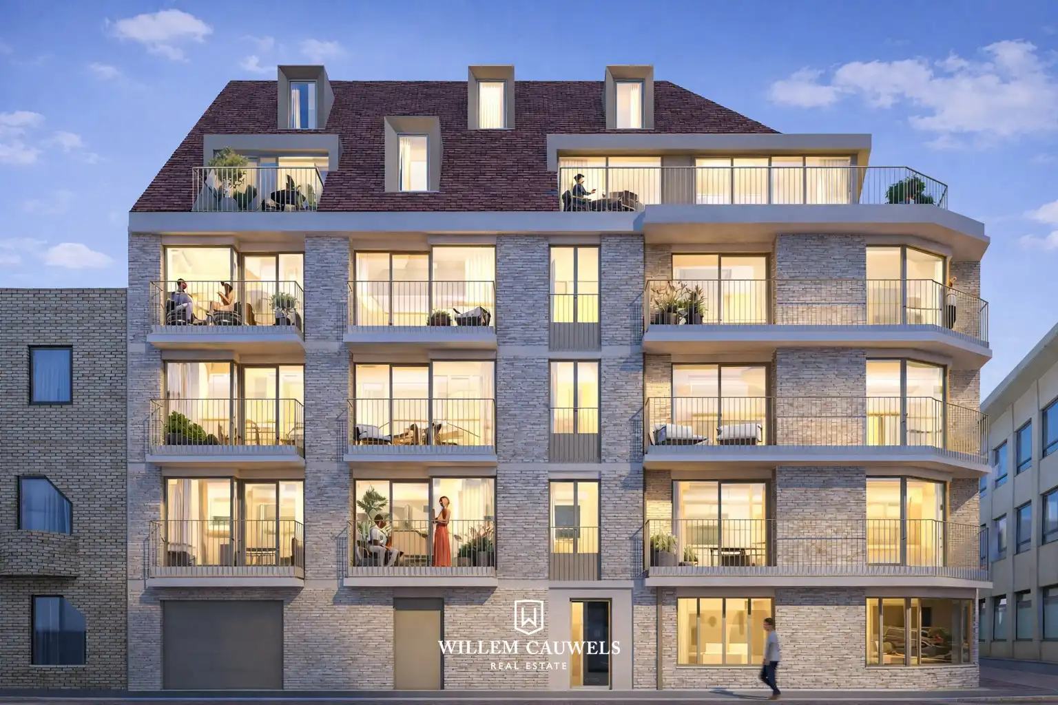 Groot duplex appartement gelegen in Res. Antoine foto {{pictureIndex}}