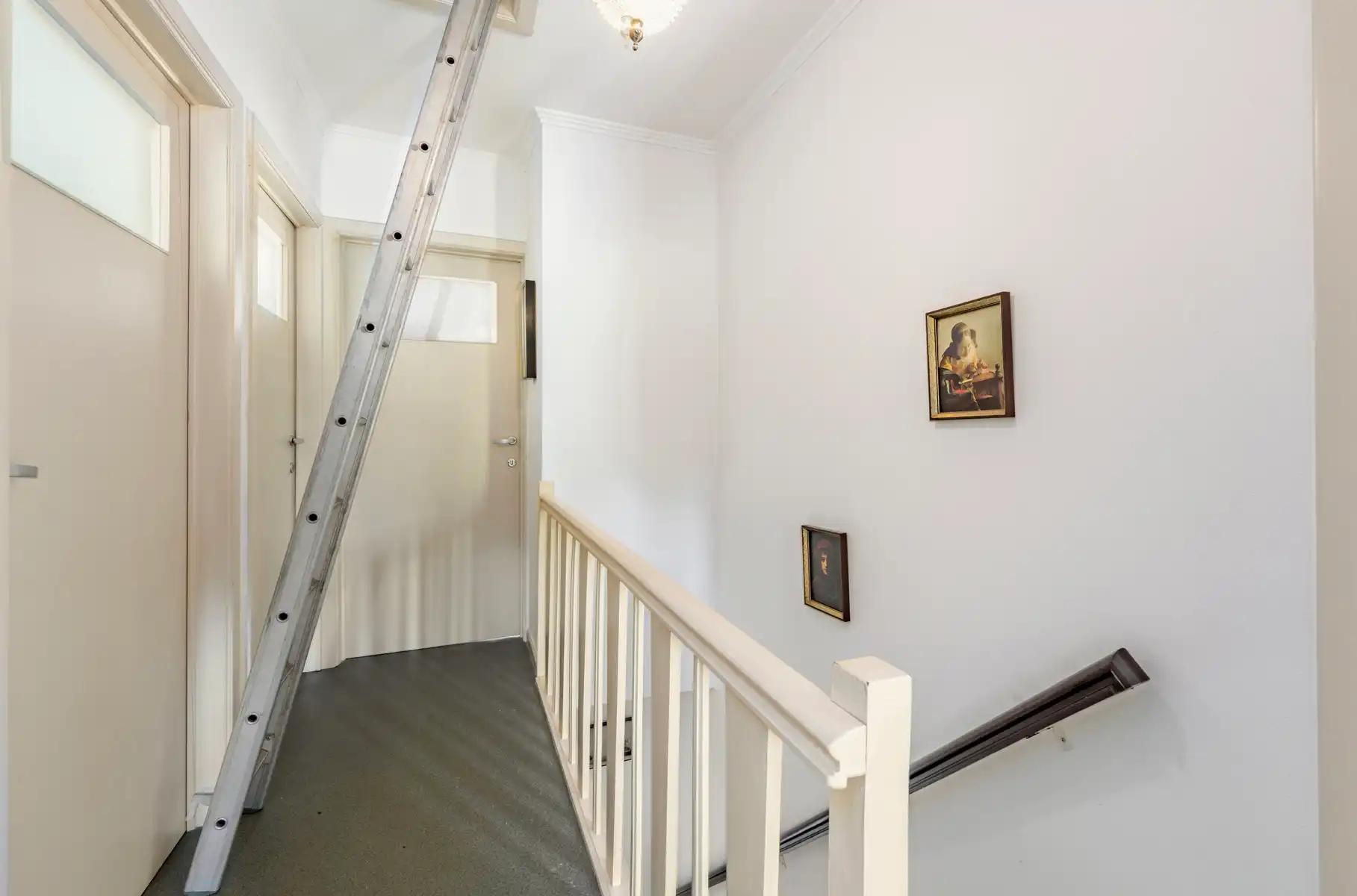  Rustig gelegen, deels te renoveren woning met 4 slpk, tuin. foto 16