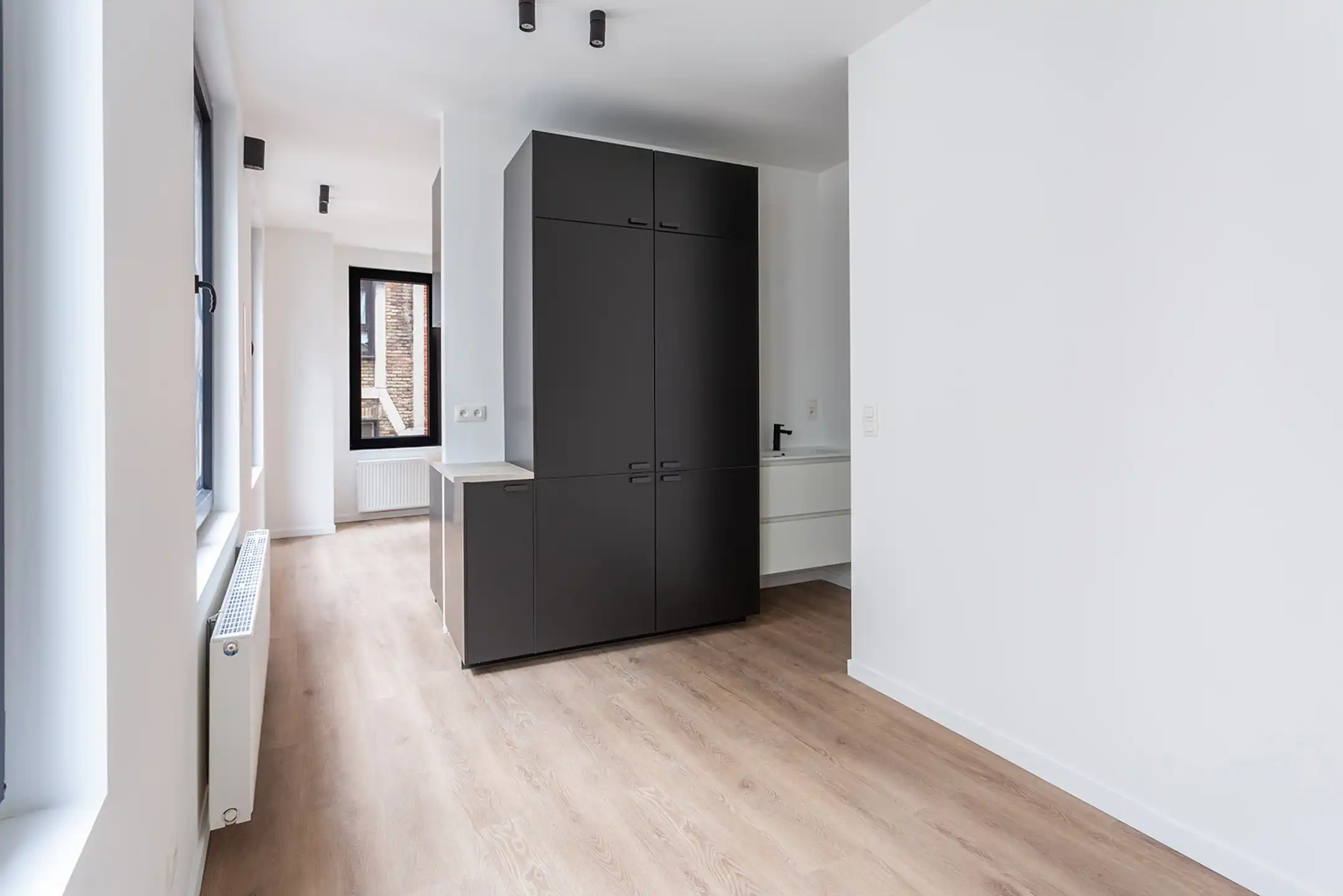 Gerenoveerde opbrengsteigendom met 4 vergunde studio's foto 18
