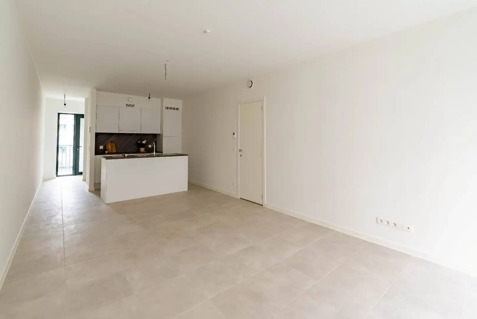 Prachtig nieuwbouw appartement met 2 slk en terras foto 12