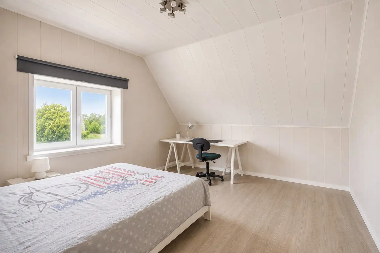 Exclusieve open bebouwing met 5 slaapkamers, zwemvijver en zonnige tuin op 17a 98ca foto 14