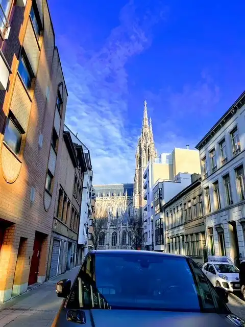 Appartement te koop – VME RAVELINGEN – 4de verdieping, centrum Oostende foto 13