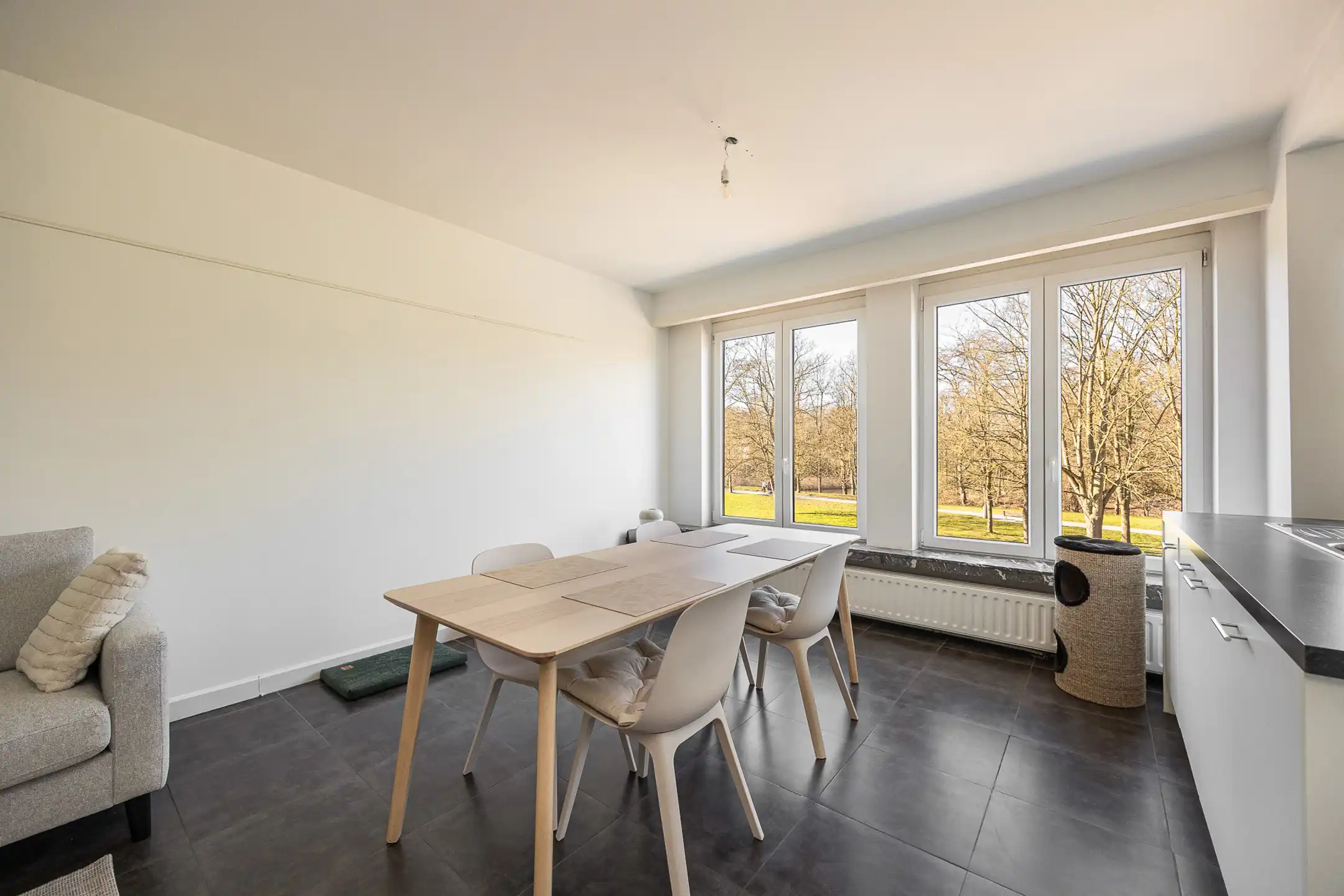 Uniek opbrengsteigendom op top locatie (3 app + 3 parkings) foto 15