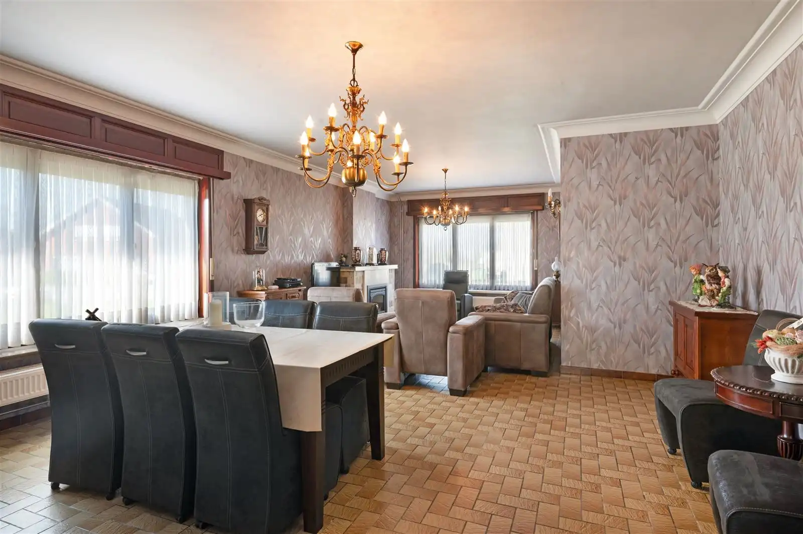 villa bungalow met tuin en aparte garage op +/- 10are foto 8