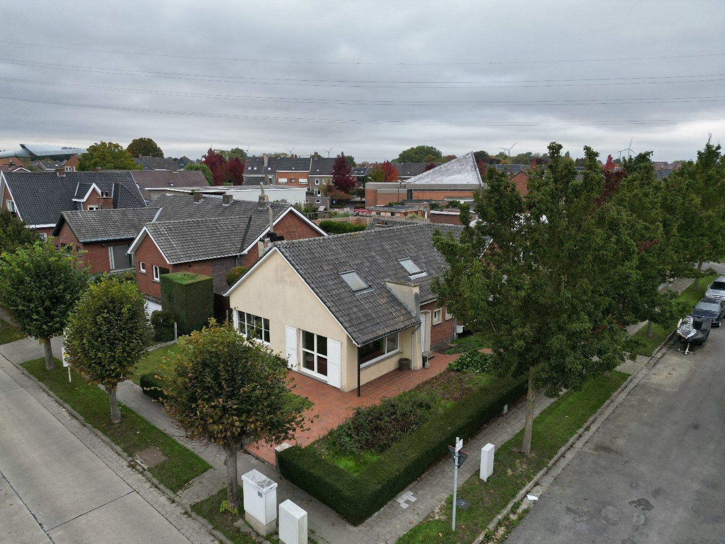 Alleenstaande woning met 3 slaapkamers, tuin en garage te Zwevegem foto 16