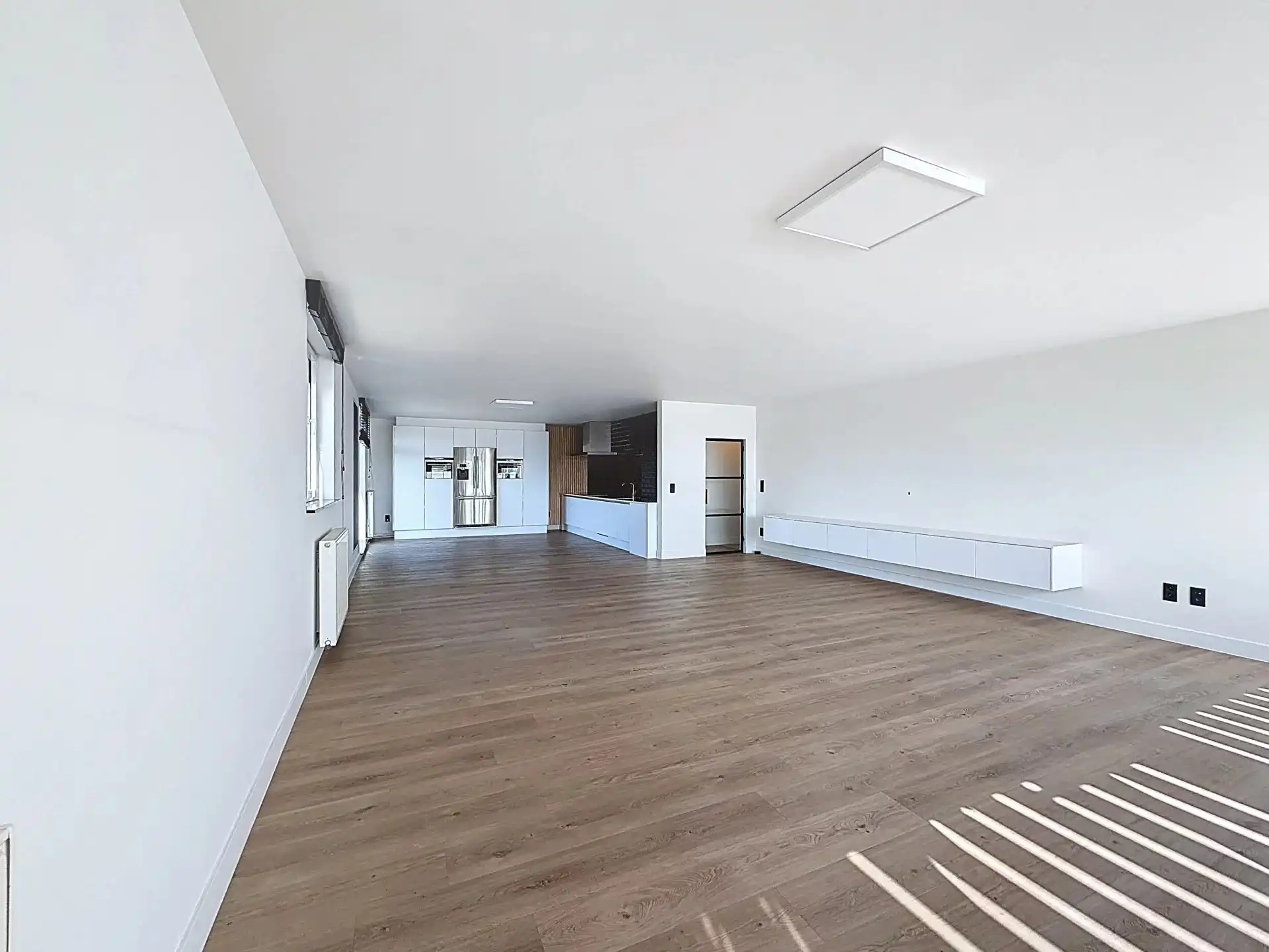 Exclusief wonen op topniveau – penthousegevoel met riant terras foto 9