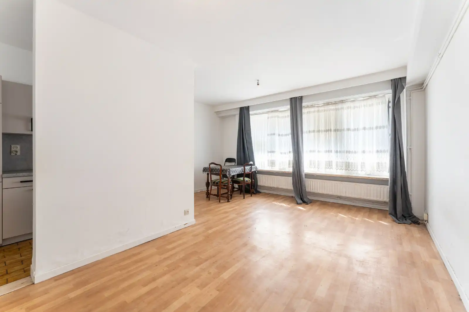 Hoofdfoto van de publicatie: Gelijkvloers appartement op toplocatie in het hart van Roeselare!