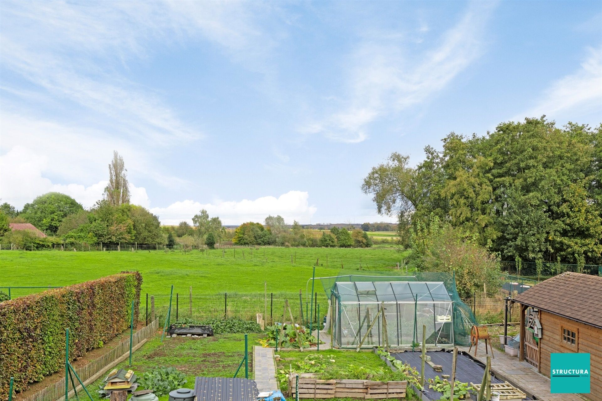 Villa in landelijke stijl met prachtig uitzicht foto 22