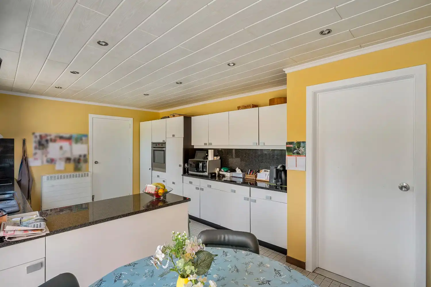 PRACHTIGE INSTAPKLARE WONING OP ZEER GOEDE LOCATIE foto 14