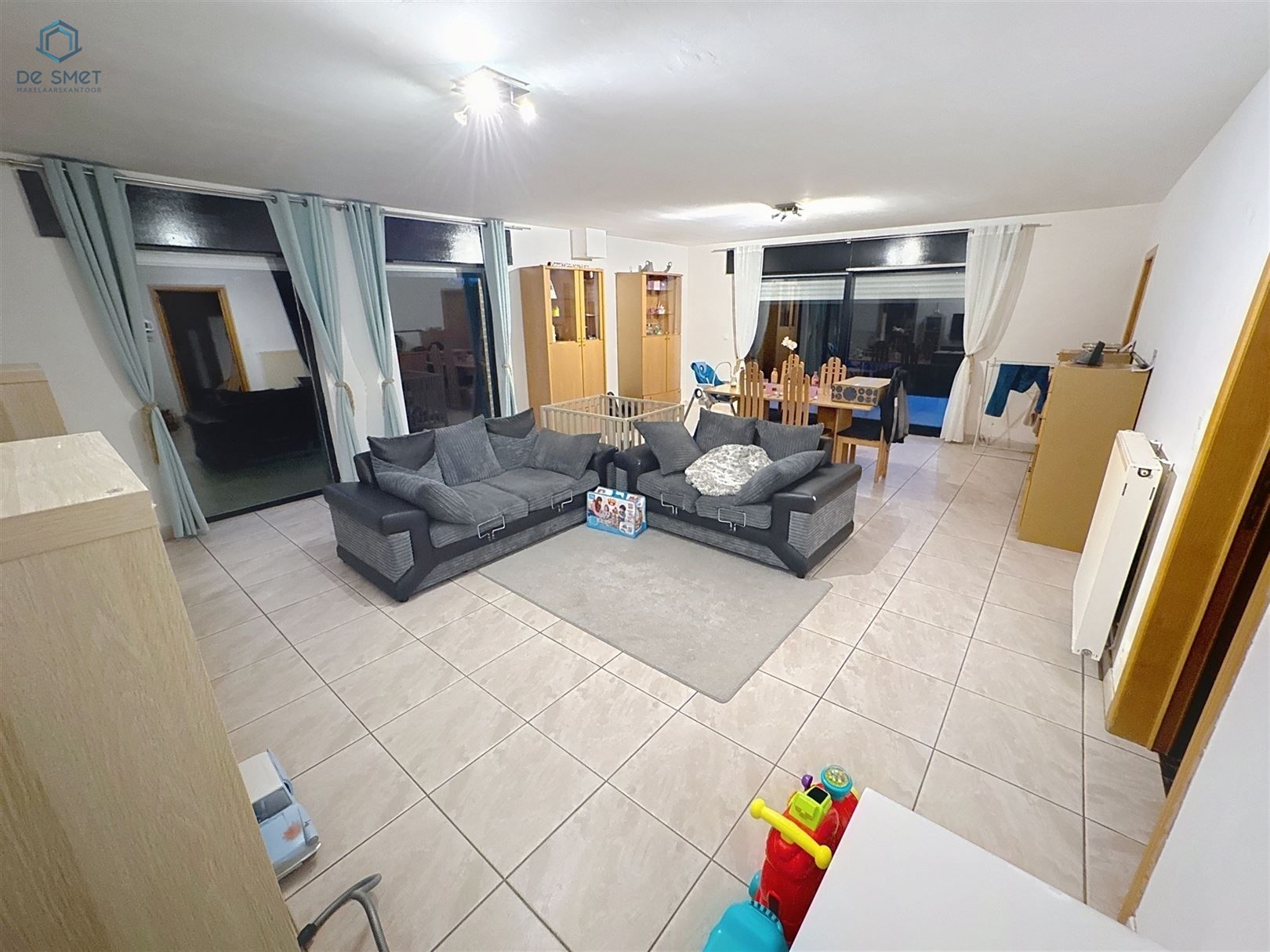 Ruime instapklare villa met 4 slaapkamers, grote tuin en garage in Geraardsbergen foto 2