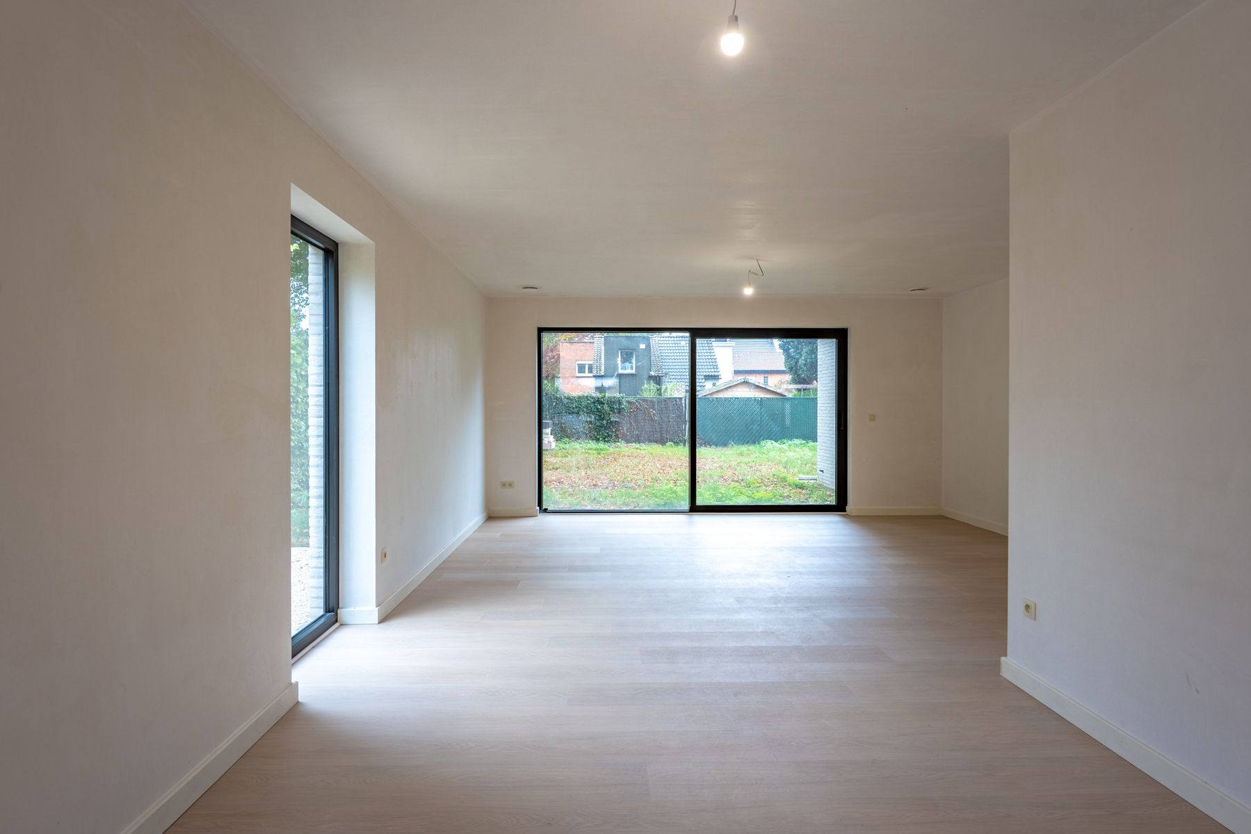 Halfopen nieuwbouwwoning met 4 slaapkamers in Putte-Kapellen! foto 10