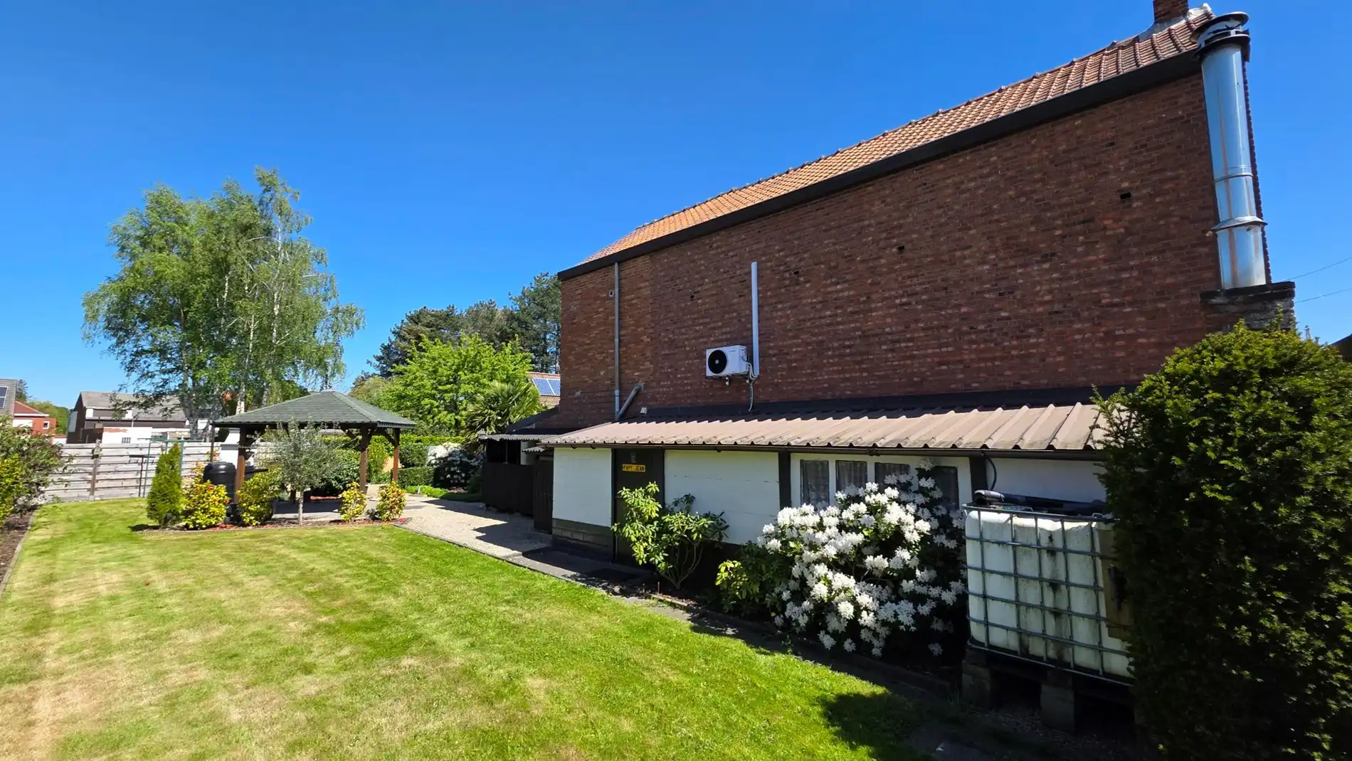 Rustig gelegen woning met 2 slpks en ruime tuin in Begijnendijk foto 3