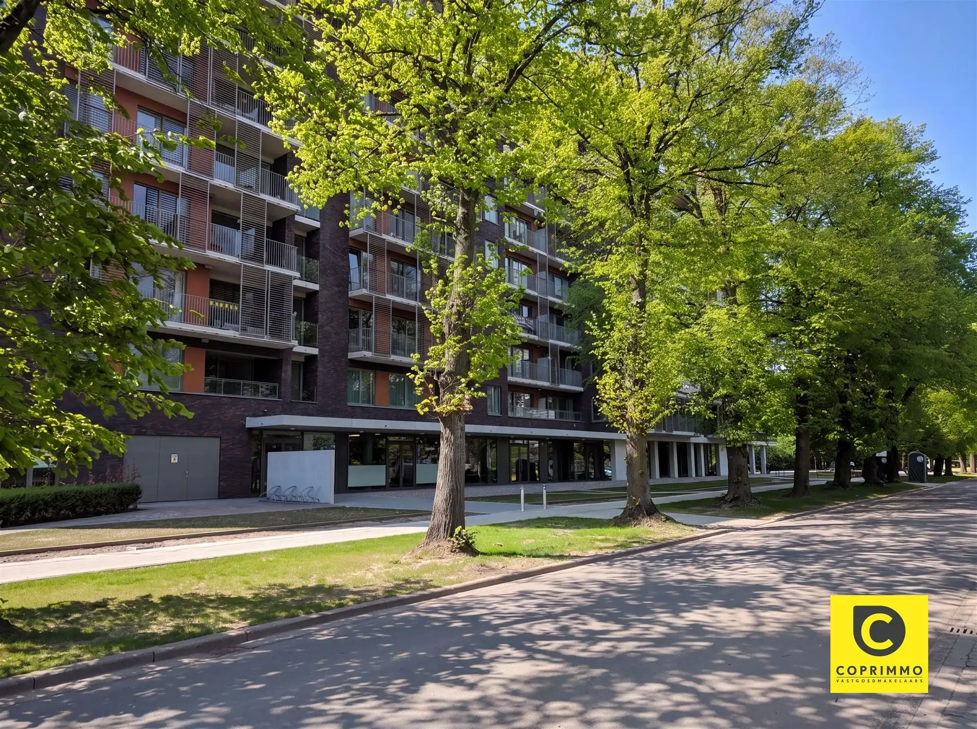 Recent appartement met 3 slpk foto {{pictureIndex}}