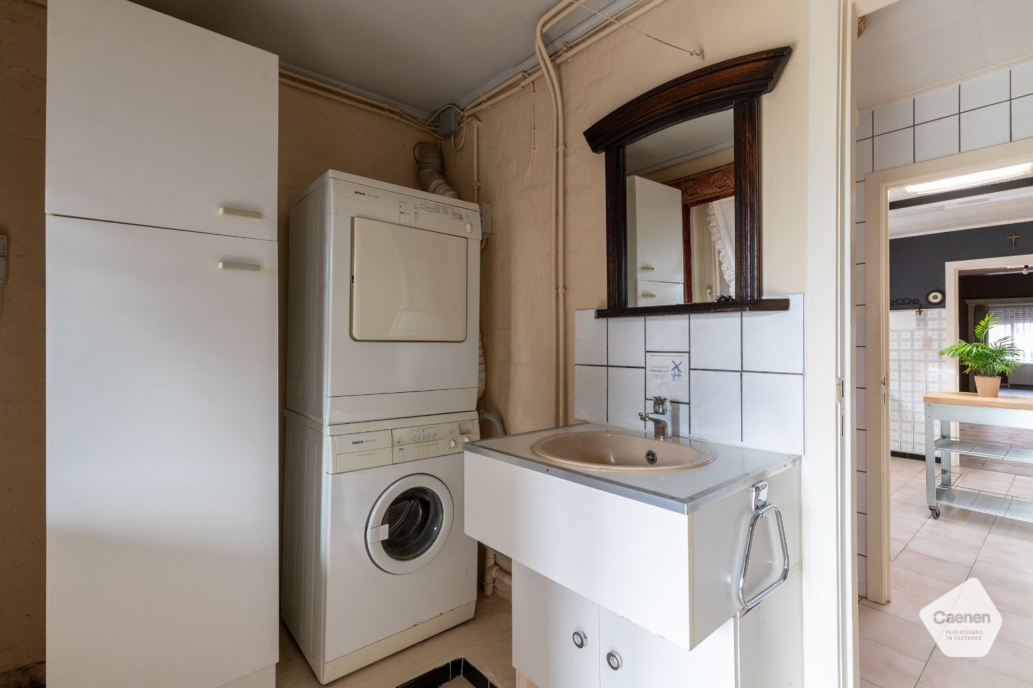 OP TE FRISSEN GOED ONDERHOUDEN WONING in het hartje van Ruddervoorde met 4 SLAAPKAMERS en PRACHTIGE TUIN! foto 13