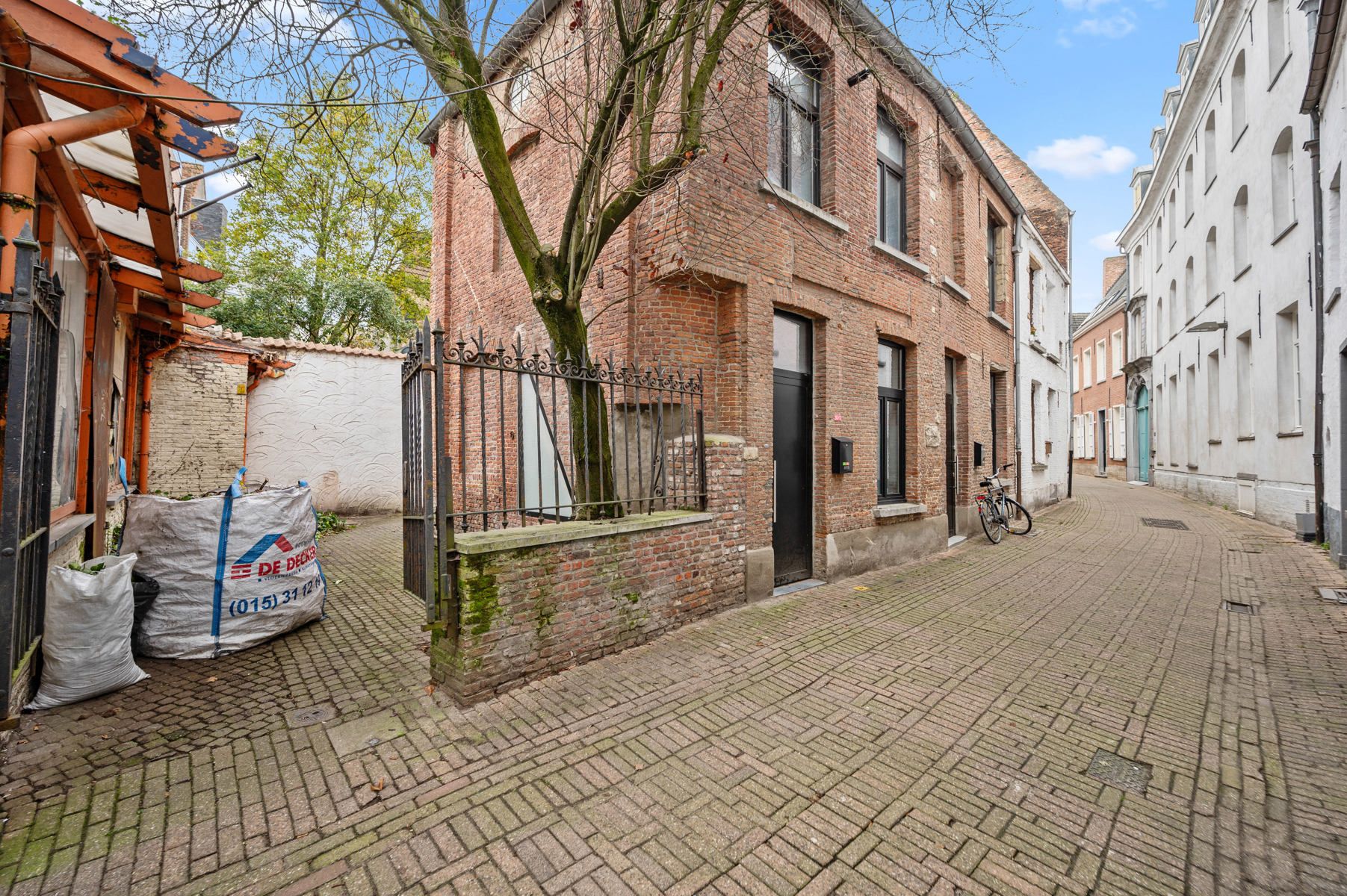 Uniek handelspand met terras in hartje Mechelen foto 26